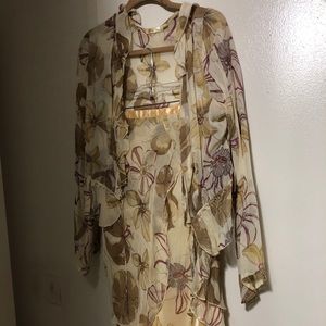 California Boutique Find.Two Piece Chiffon Blouse with Over Lay Skirt